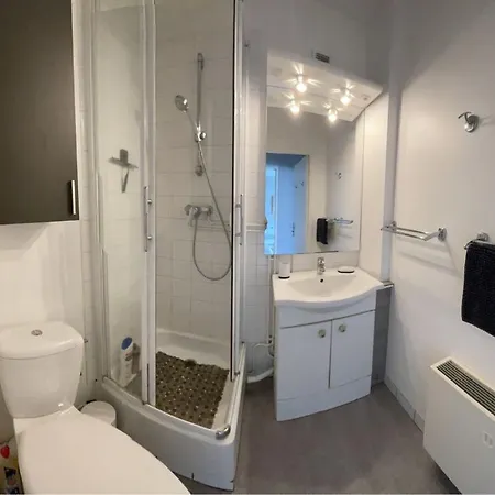 A 100m De La Plage Apartment *